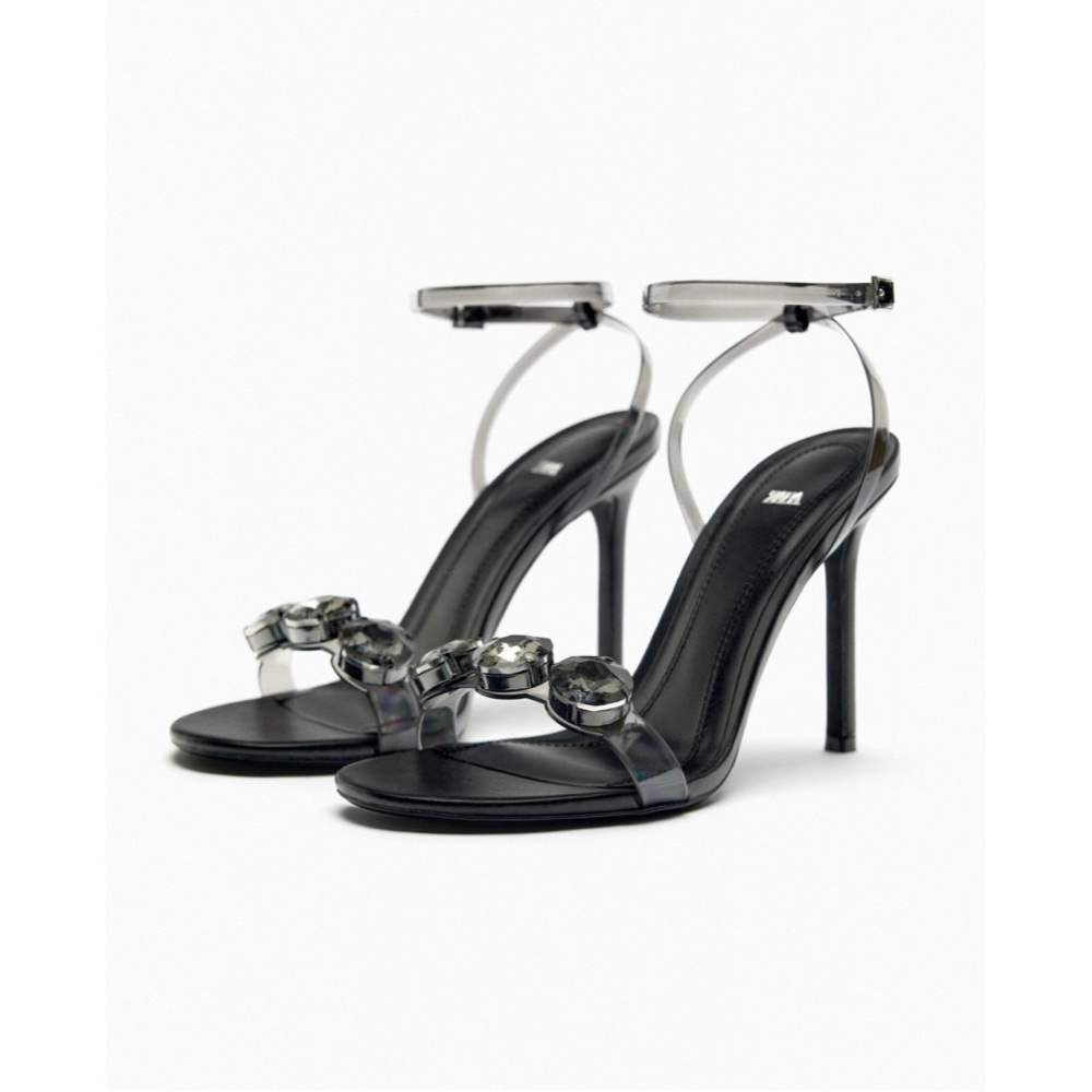 ZARA SANDAL HEELS - SIZE 6
